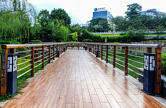 lô ra theo đặc biệt