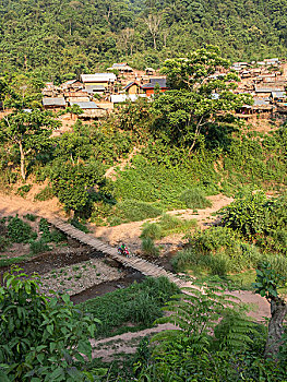 minh châu soi cầu