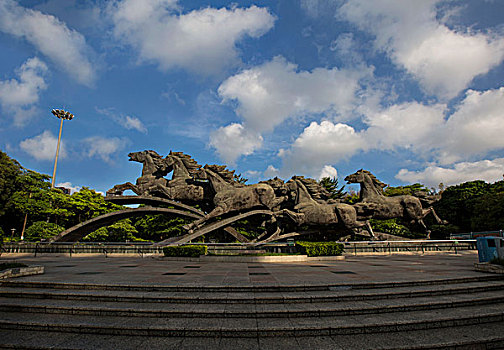 3 càng đề