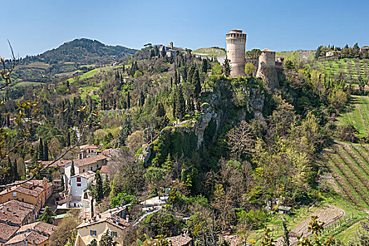 cau gio vang