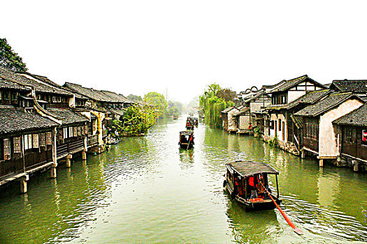 cau gio vang