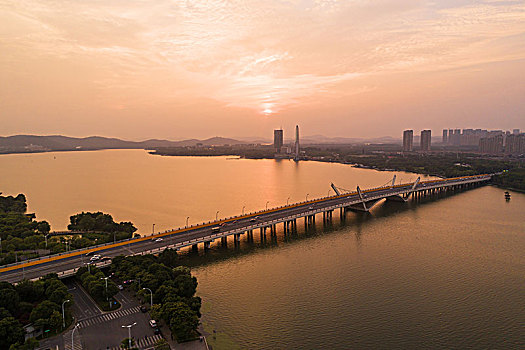 du doan than tai mien nam