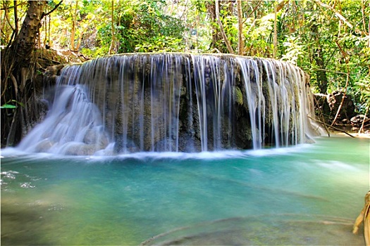 dự đoán hôm nay